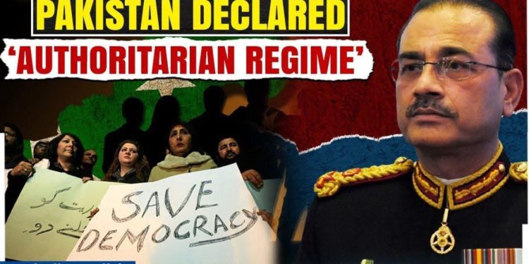 ปากีสถานกำลังดิ่งลึกสู่ระบอบเผด็จการ