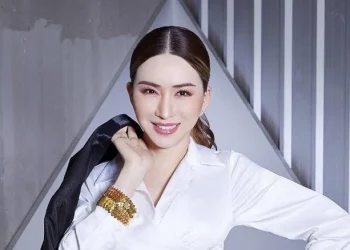 ออกหมายจับ “แอน- จักรพงษ์”เบี้ยวนัด ฟังคำพิพากษาคดีฉ้อโกง 30 ล้านตุ๋นหมอระวีวัฒน์ร่วมลงทุนซื้อหุ้นบริษัท