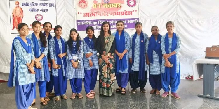 शासकीय गृह विज्ञान स्नातकोत्तर अग्रणी महाविद्यालय में मध्यप्रदेश स्थापना दिवस उल्लास से मनाया गया 1 शासकीय गृह विज्ञान स्नातकोत्तर अग्रणी महाविद्यालय में मध्यप्रदेश स्थापना दिवस उल्लास से मनाया गया