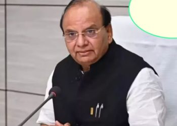 दिल्ली में बड़े स्तर पर अफसरों के तबादले, 16 आईएएस और कई अधिकारियों के कार्यभार में बदलाव