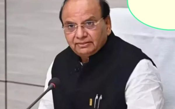 दिल्ली में बड़े स्तर पर अफसरों के तबादले, 16 आईएएस और कई अधिकारियों के कार्यभार में बदलाव