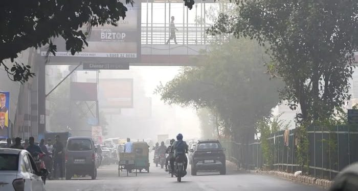 दिल्ली के सरकारी दफ्तरों का बदला समय, प्रदूषण को देखते हुए सीएम रेखा गुप्ता ने जारी किया आदेश