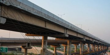 देश में नेशनल हाईवे अब बनाएंगे सूरज से बिजली