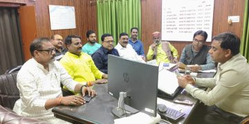 अयोध्या को अतिक्रमण व पालीथिन मुक्त बनाने के लिए व्यापारियों संग बैठक