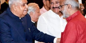 उपराष्ट्रपति सीपी राधाकृष्णन से मिले जगदीप धनखड़