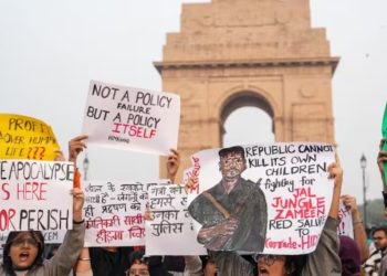 प्रदूषण के नाम पर दिल्ली में अर्बन नक्सली, 23 गिरफ्तार