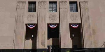 Chinese scientist pleads guilty of smuggling toxic fungus, to be deported