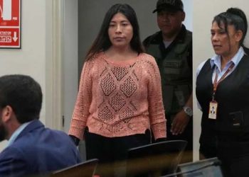 Peru breaks off diplomatic relations with Mexico after ex-PM flees to Mexican embassy