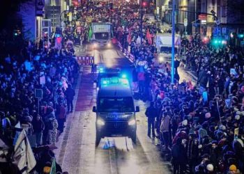 German far-right party sets up its new youth wing as thousands protest