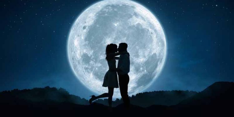 New analysis suggests kissing on lips may have evolved 21 million years ago