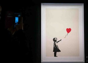 Man jailed for stealing Banksy’s ‘Girl with Balloon’ print in smash-and-grab London robbery