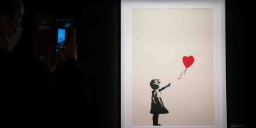 Man jailed for stealing Banksy’s ‘Girl with Balloon’ print in smash-and-grab London robbery