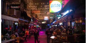 New Thai alcohol law fines drinkers for consuming booze during banned hours