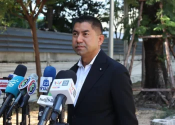 “บิ๊กโจ๊ก” จี้รัฐบาลเผยยอดแท้จริงผู้เสียชีวิตน้ำท่วมหาดใหญ่