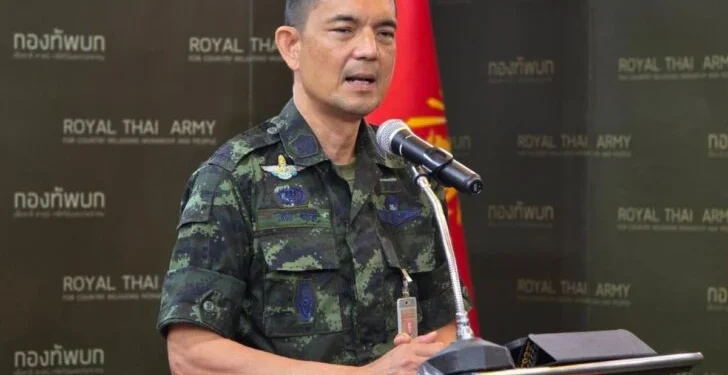 ทบ.เผยเกิดการปะทะชายแดนไทย-กัมพูชาในหลายพื้นที่ ฝ่ายไทยตอบโต้ตามกฎการใช้กำลัง เร่งอพยพประชาชนในพื้นที่ชายแดน