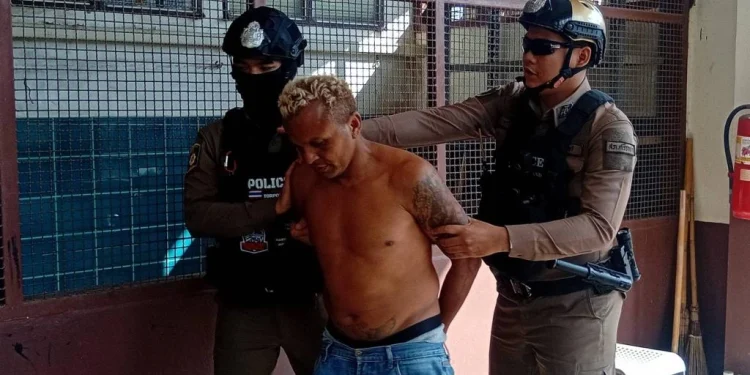 “อำนาจ รื่นเริง” อดีตนักมวยดัง เมาอาละวาดซ้ำ เจ้าหน้าที่คุมตัวสงบสติอารมณ์ หลังประชาชนผวาหวั่นเกิดเหตุร้าย 1 “อำนาจ รื่นเริง” อดีตนักมวยดัง เมาอาละวาดซ้ำ เจ้าหน้าที่คุมตัวสงบสติอารมณ์ หลังประชาชนผวาหวั่นเกิดเหตุร้าย