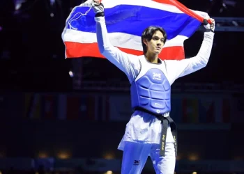 “บัลลังก์” ซ้อมหนัก ปีนี้ได้กลับบ้านแค่ 2 ครั้ง รับอยากเก่งอย่าง “พี่เทนนิส”