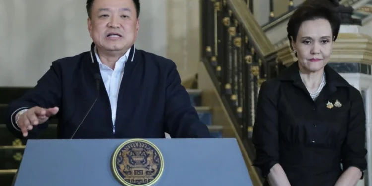 “อนุทิน” เผย “ทรัมป์” รับรองเรื่องภาษีจะให้ประเทศไทยดีกว่าประเทศอื่น แต่ที่ผ่านมางานยุ่งเลยลืมสั่งไป