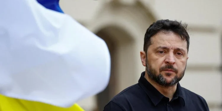 ไม่ถึงฝั่งฝัน! ‘เซเลนสกี’ ล้มเลิกเป้าหมายนำยูเครนเข้า ‘นาโต’ แลกกับหลักประกันความมั่นคงจากสหรัฐฯ-ยุโรป