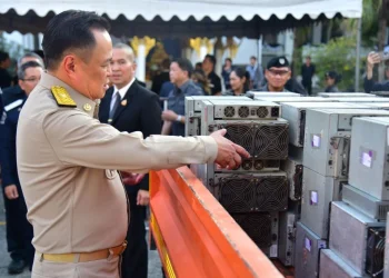 นายกฯ ร่วมดีเอสไอ แถลง ปฏิบัติการ ‘Operation Coppernead’ ทลายเหมืองบิตคอยน์เถื่อน