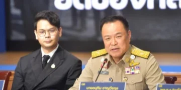 นายกฯบอกภท.พร้อมปรับหลังแบ่งเขตใหม่ อุบจับมือพรรคไหน-ไร้ดีลพท. ขำ “พี่ศรี” ร้องป.ป.ช.แก้น้ำท่วมเหลว