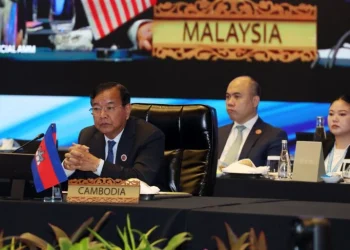 “ปรัก สุคน” อ้างกัมพูชาต้องการหยุดยิงทันที ยุติความสูญเสียของทั้งสองฝ่าย พร้อมเปิดทางประเทศที่สามช่วยไกล่เกลี่ย