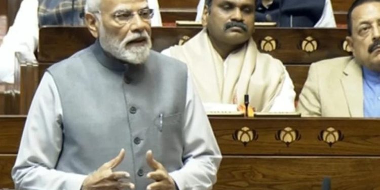 उपराष्ट्रपति राधाकृष्णन का पीएम मोदी ने किया स्वागत