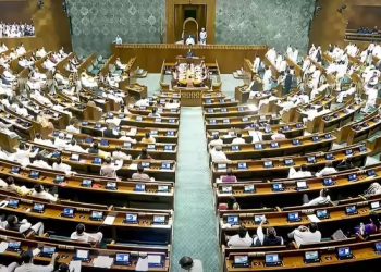 दूसरे दिन भी दोनों सदन स्थगित, 9 को चुनाव सुधारों पर बहस