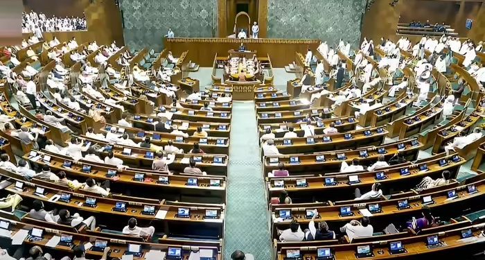 दूसरे दिन भी दोनों सदन स्थगित, 9 को चुनाव सुधारों पर बहस