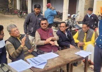 हर पात्र नागरिक को मतदाता बनाने का संकल्प, बूथों पर पहुंचे विधायक वेद गुप्ता