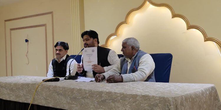 अयोध्या में बिना अनुमति चल रहे “गोल्फ कार्ट” वाहन अवैध — आरटीआई में हुआ खुलासा