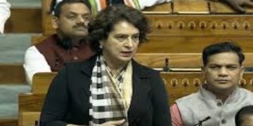 सरकार खुद नहीं चलाना चाहती संसद! प्रियंका गांधी