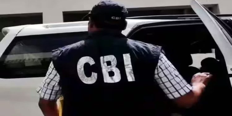 सीबीआई की बड़ी कार्रवाई, रक्षा मंत्रालय का लेफ्टिनेंट कर्नल रिश्वतखोरी में अरेस्ट