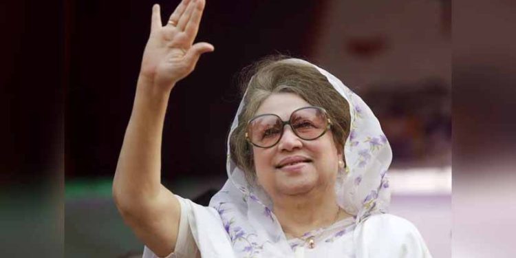 Air ambulance for B'desh's ex-PM Khaleda Zia to land in Dhaka on Tuesday 1 Air ambulance for B’desh’s ex-PM Khaleda Zia to land in Dhaka on Tuesday