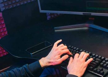 Hackers Threaten To Expose Premium Users Of Pornhub, Demand Bitcoins