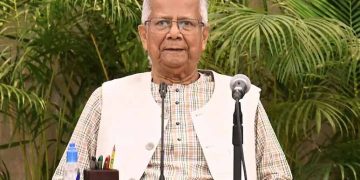 Bangladesh’s Chief Adviser Yunus Visits Critically Ill Ex-PM Khaleda Zia