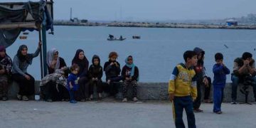 Gaza ceasefire at critical moment, incomplete without Israeli withdrawal: Qatar PM