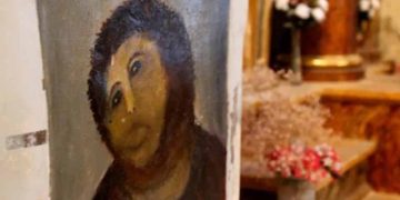 Spanish woman who found fame for botching fresco restoration dies