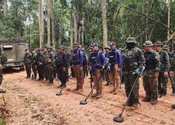Thai army says airstrikes launched along disputed border area with Cambodia as tensions reignite