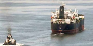 Trump imposes total blockade of sanctioned oil tankers entering, leaving Venezuela