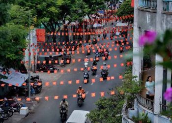 Vietnam weathers US tariffs, remains closely tied to global economy