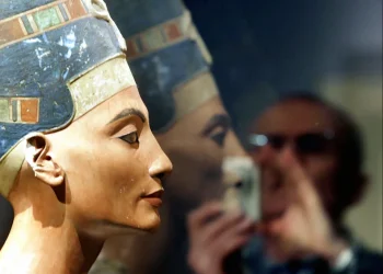 Egyptian Archaeologist Claims He Is “Close” To Finding Legendary Queen Nefertiti’s Tomb