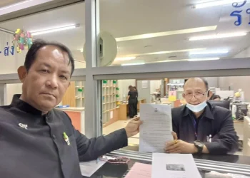 “พี่ศรี” ร้อง กกต.สอบ “จาตุรนต์” หลอกทีมหมอนทองวิทยารณรงค์ประชามติส่อผิด กม.