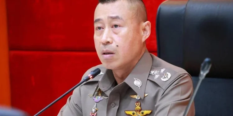 ตร.เตือนเดินทางช่วงปีใหม่อย่าประมาท เผยสถิติ 2 วัน จับกุม 10 ข้อหาหลัก 157,624 ราย