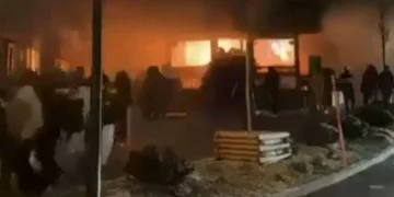 ระเบิด-ไฟไหม้บาร์ในสกีรีสอร์ตสวิตเซอร์แลนด์ เสียชีวิตไม่ต่ำกว่า 10 คน-บาดเจ็บจำนวนมาก