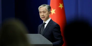 พูดแปลกๆตลอด!ทูตจีนเมินโวยกัมพูชายิงใส่ทหารไทย เบี่ยงประเด็นชื่นชม2ชาติยึดถือข้อตกลงหยุดยิง