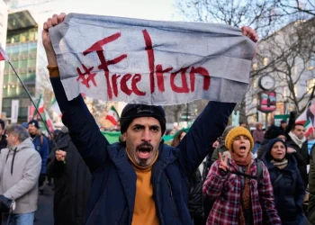 อิหร่านขู่ตอบโต้สหรัฐฯ-อิสราเอล หลังมะกันประกาศสนับสนุนม็อบ