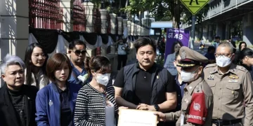 อดีตเมียร่ำไห้! ร้อง ผบ.ตร. แฉ “พ.ต.ท.” พ่อยูบเบอร์ดัง ใช้ปืนข่มขู่ บังคับทำแท้ง ไม่ส่งเสียเลี้ยงดูลูก