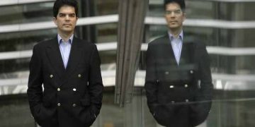 David Webb, champion of corporate transparency in Hong Kong, dies at 60