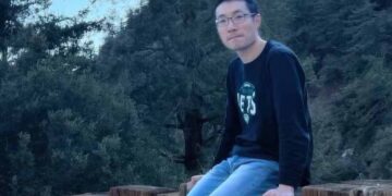 Chinese man who exposed Xinjiang abuses granted asylum in US